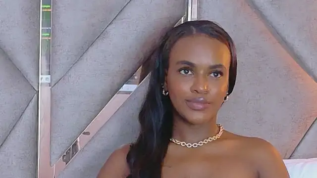 Živý XXX chat Sally-Noa