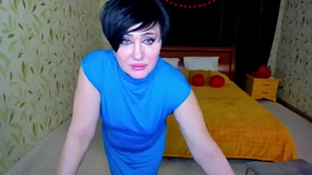 KiraTempt live XXX chat