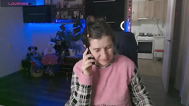 SofiaBoone 现场XXX聊天