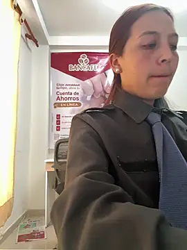 Emily-7_ 即時 XXX 聊天