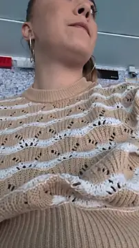 Risky_julia2330 Obrolan Langsung XXX