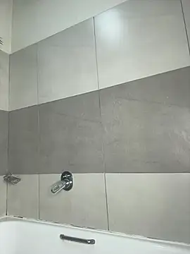 Онлайн чат XXX slimcateee