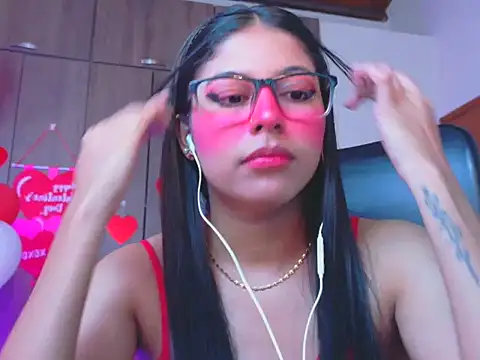 _ALLYSON18_ élő XXX-chatje