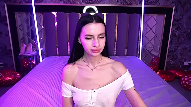 Chat +18 de Snow_WhiteeeX ao vivo