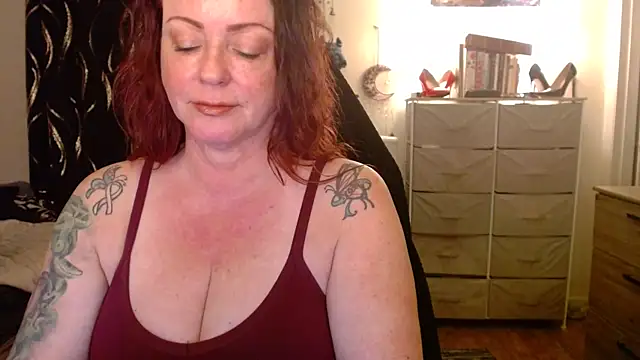 Nikkimastersgirl1091 Chat XXX in diretta