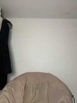 แชท XXX สดของ Lucy_doll22