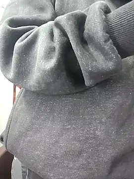 Ruhi_07 Live XXX-Chat