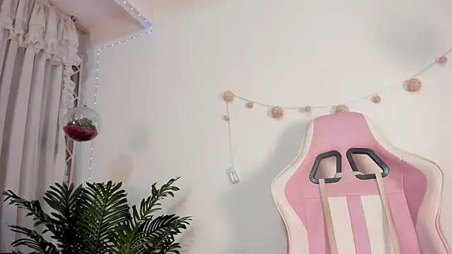 Chat +18 de violet_77711 ao vivo