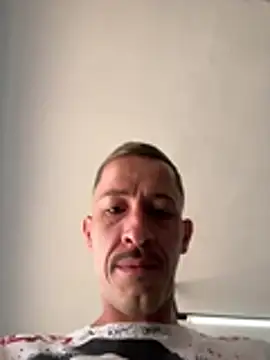 Lucasjandre লাইভ XXX চ্যাট