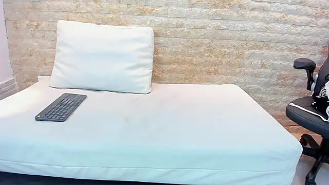 sasha_wayne live XXX chat