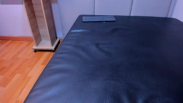 Chat +18 de AlishaPalmer ao vivo