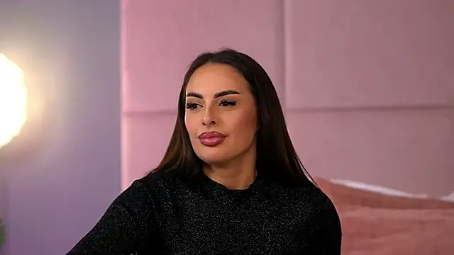 AlmaLuv Live XXX-chat