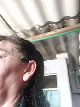 clarita_01 Chat XXX in diretta