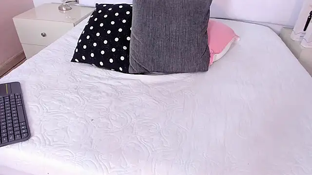 Isla_Scott Live XXX-chat