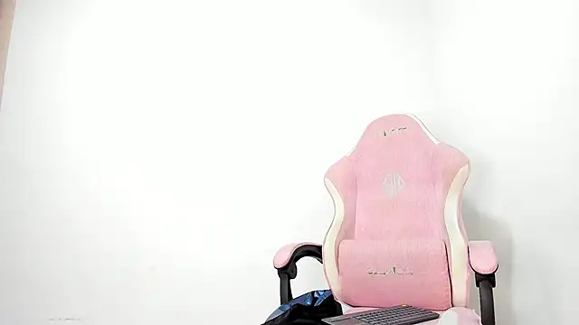 SabaBrown's Live XXX Chat