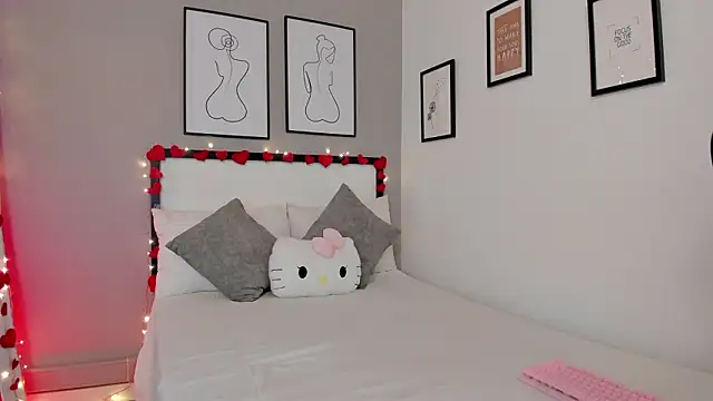 Chat +18 de QueenRose___ ao vivo