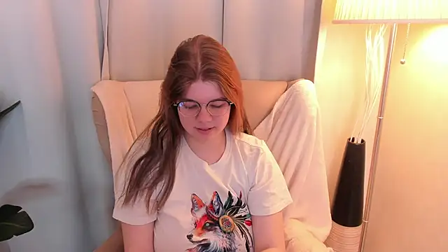 Živý XXX chat AminaBloom