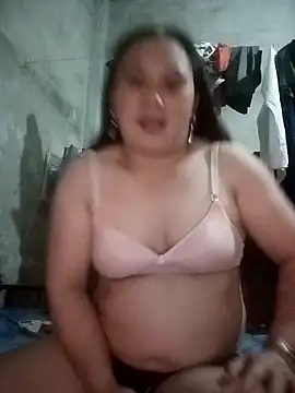 Matilda-aa Live XXX-chat