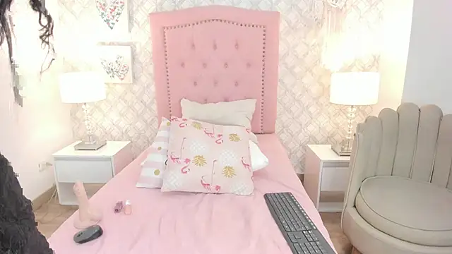 Онлайн чат XXX amber__ferrera