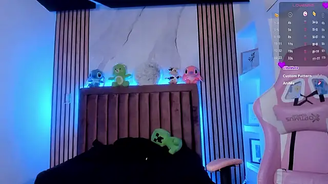 Charlote_Grey: απευθείας συνομιλία ΧΧΧ