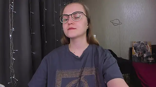 MissBrightShineのライブXXXチャット