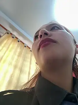 Emily-7_n Live XXX chat