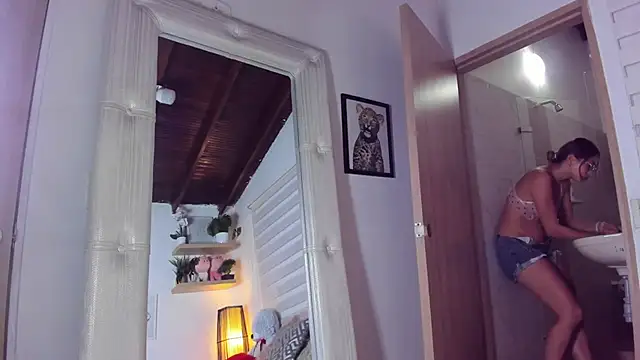 Živý XXX chat sara_madrid