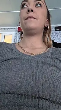 XXX chat uživo modela Risky_julia2330