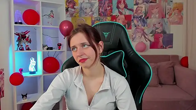 FreyaVey live XXX chat