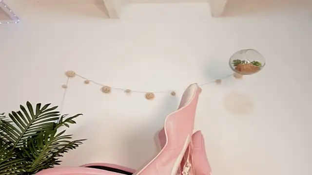 Chat +18 de violet_77711 ao vivo