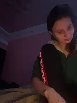 Flossy_Vettie Adlı Modelin Canlı XXX Sohbeti