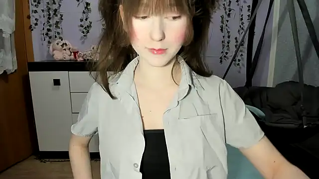 Yoonhee_ki Adlı Modelin Canlı XXX Sohbeti