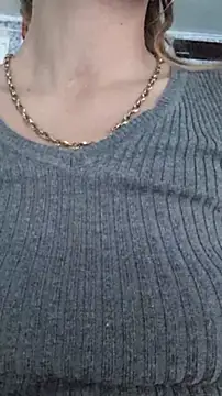 Risky_julia2330 Obrolan Langsung XXX