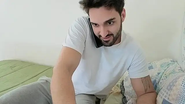 Al3xox02 Adlı Modelin Canlı XXX Sohbeti