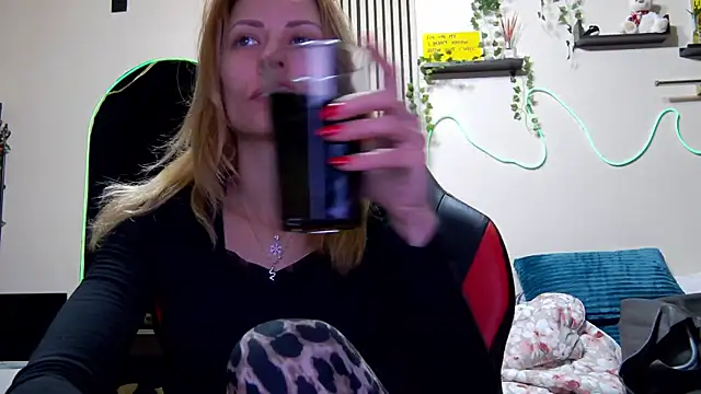 Chatroom XXX en direct de karo123421