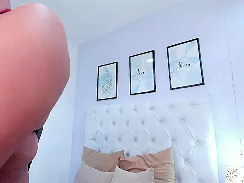 Онлайн чат XXX kitty_rrose