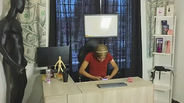 Playboy_trans0 Pertunjukan Webcam