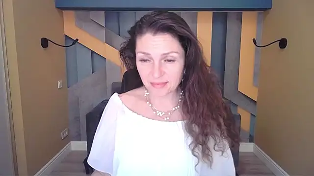 EllaLong 现场XXX聊天