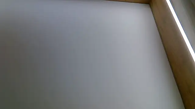 SkinnyKitten – Live XXX-chat