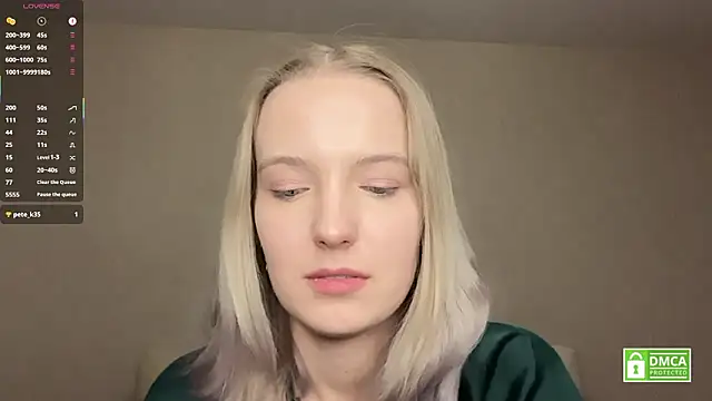 HongTomczak's Webcam Show