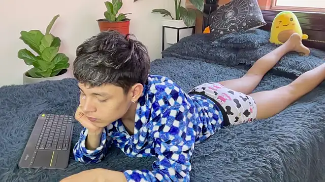 Andy_Belier23 – Naživo XXX chat