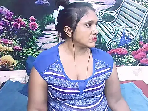 IndianSexyLady20 লাইভ XXX চ্যাট