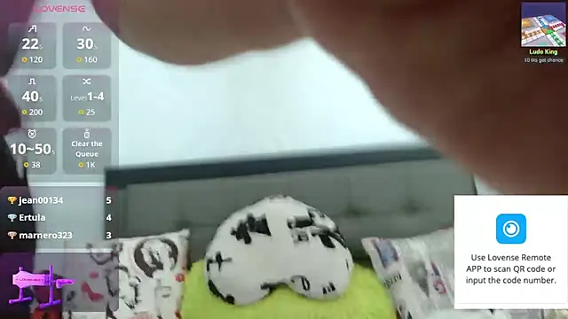 katysquirtdirty's Live XXX Chat