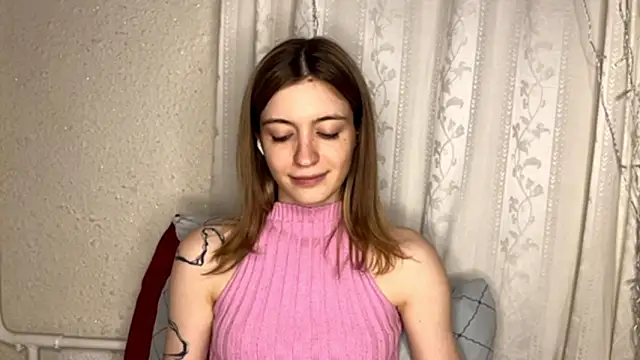 Pokazy przed kamerką – Shining_Robi