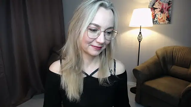 Chatroom XXX en direct de Ava_Elior