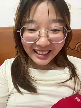 sisi-maidenn Live XXX chat