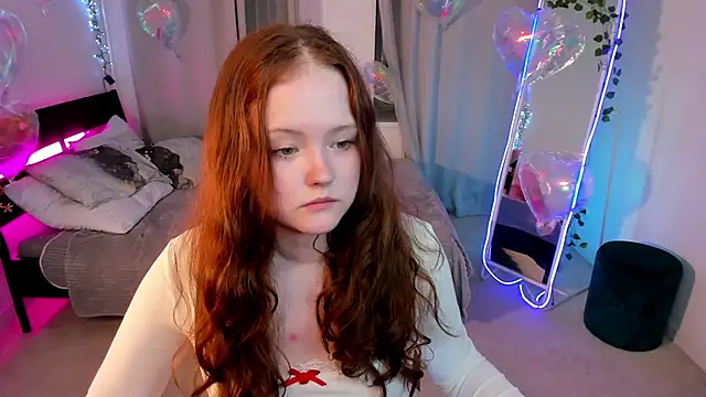 Yennefer__ Adlı Modelin Canlı XXX Sohbeti