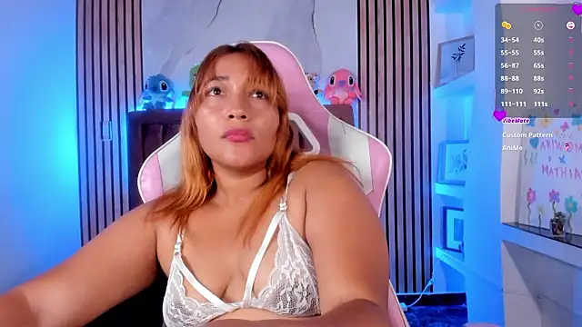 Chat XXX en directo de Charlote_Grey