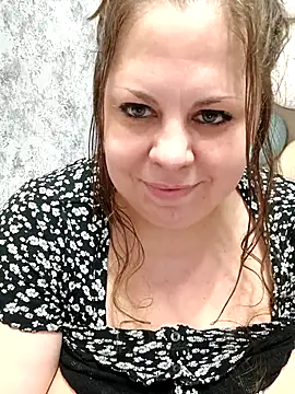 Онлайн чат XXX Ginabig