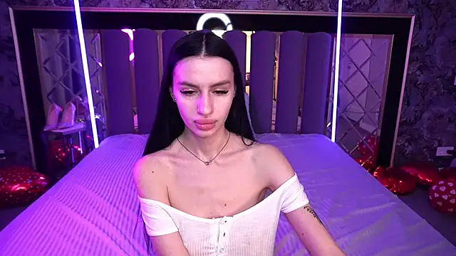 XXX chat uživo modela Snow_WhiteeeX